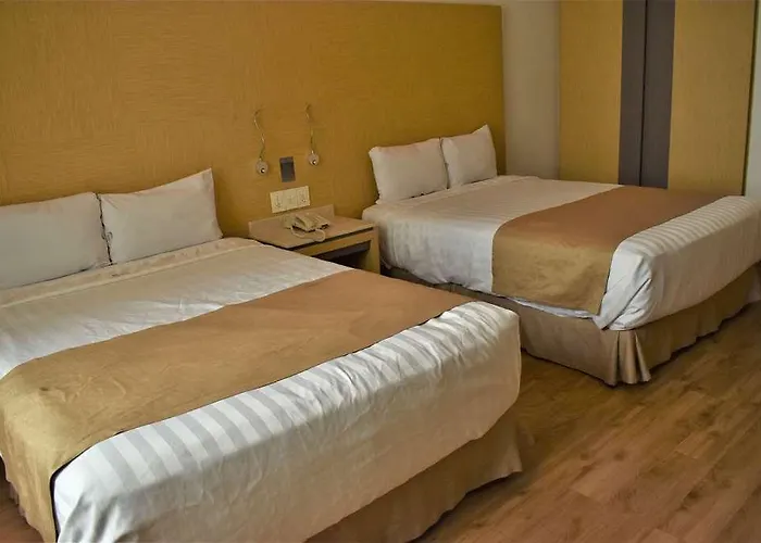 Ramada By Wyndham Santa Fe 4*