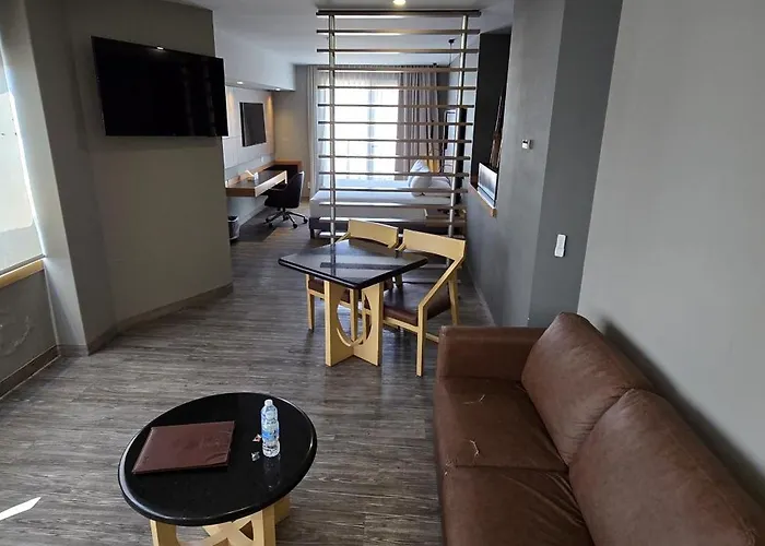 Ramada By Wyndham Santa Fe