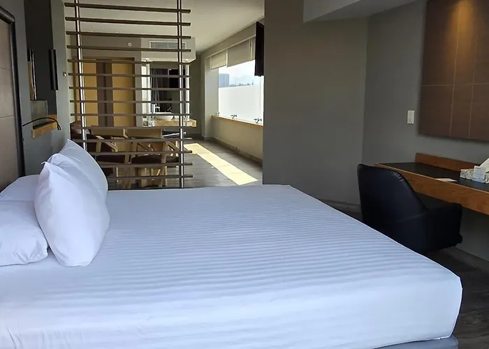 Ramada By Wyndham Santa Fe 4* México DF