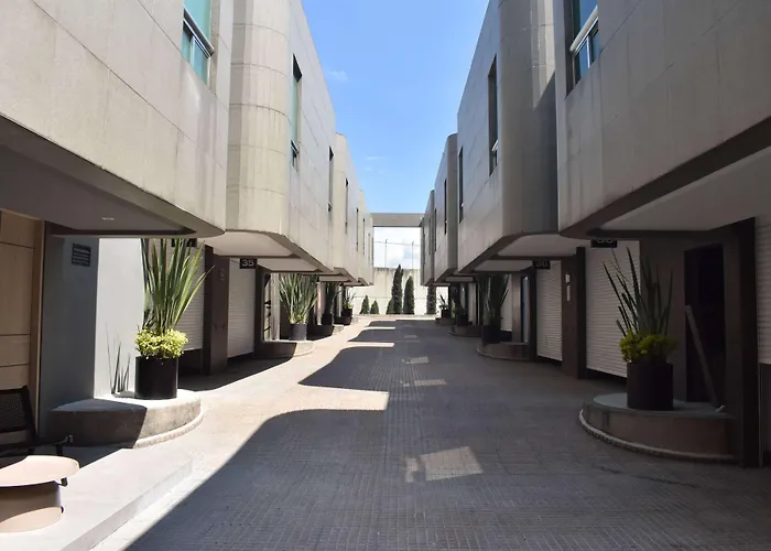 Ramada By Wyndham Santa Fe