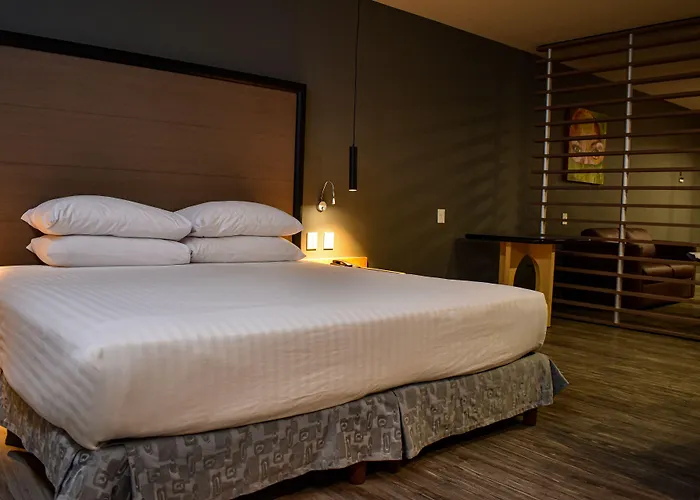 Ramada By Wyndham Santa Fe